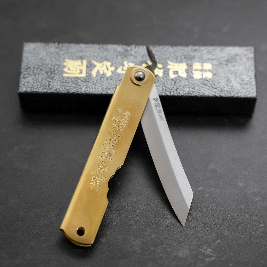 美濃焼　鯉　水野守山　置物　大小セット Amazon.co.jp: 鯉 置物 インテリア 飾り物 陶器 かわいい 小さな置物