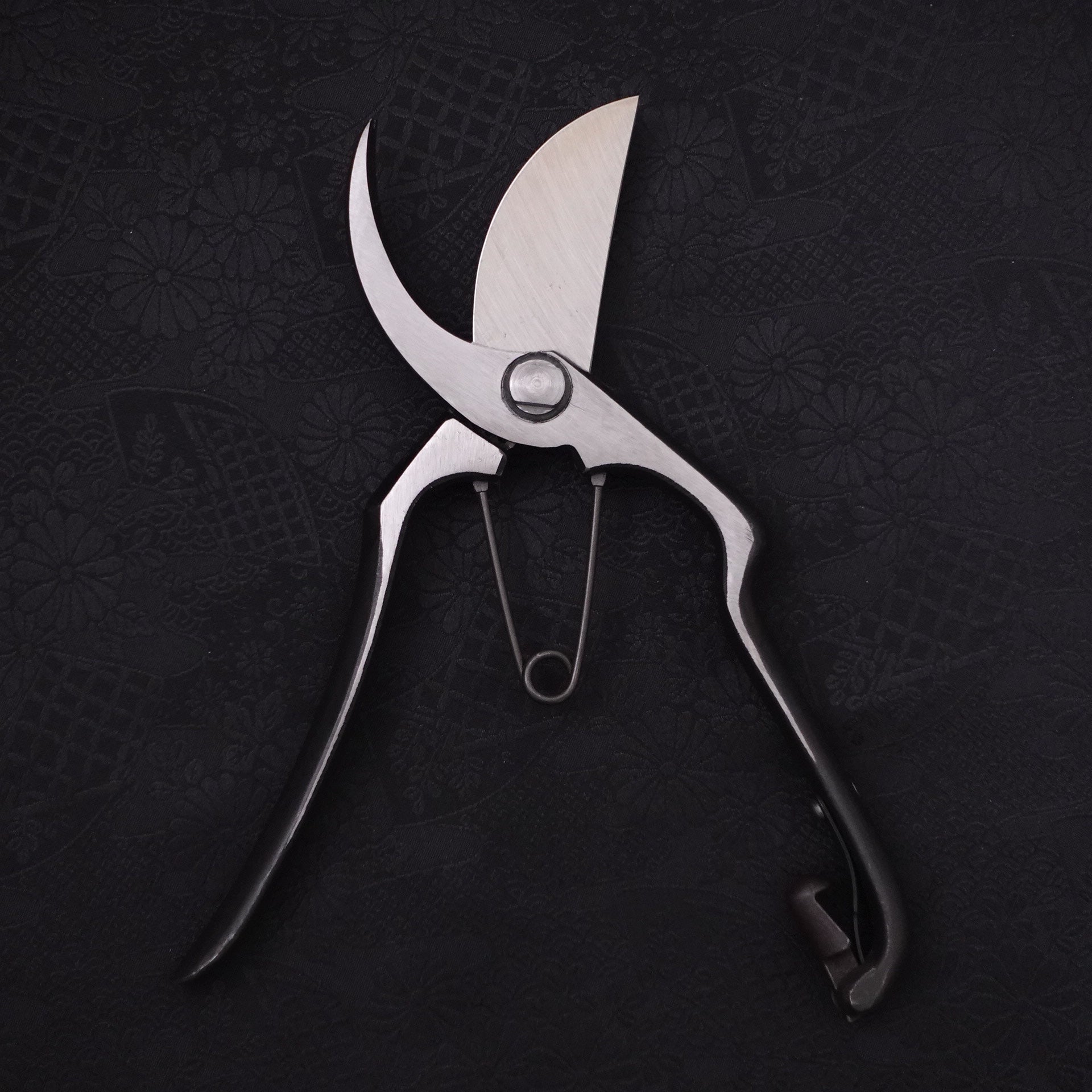 Black Musashi Pruning Shears / Garden Scissors A Type Forged Handmade 225mm