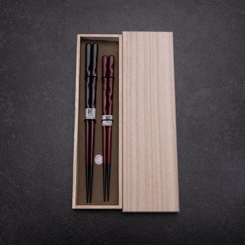 Urushi Hori Benkei Lacquered Wooden Chopsticks Set 210mm Red and 230mm Black with Paulownia Wooden Box-[Musashi]-[Japanese-Kitchen-Knives]