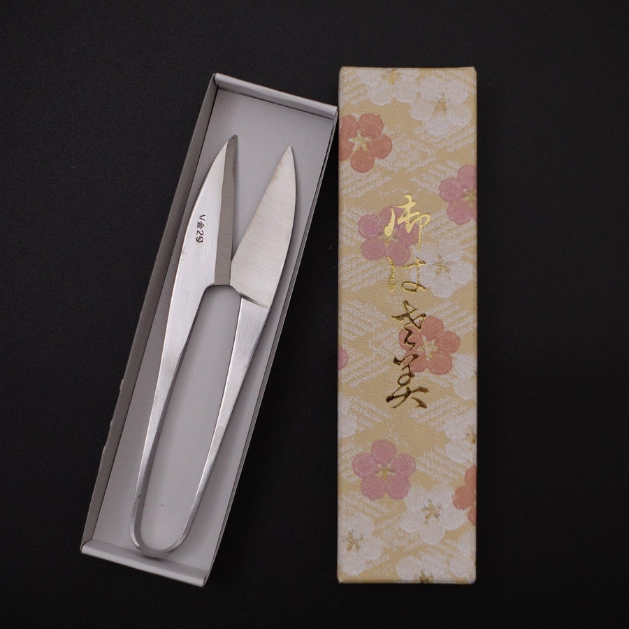 https://www.musashihamono.com/cdn/shop/products/V-Kin-Kami-Scissors-Thread-Cutting-Scissors-105mm-Musashi-Japanese-Kitchen-Knives-5_1400x.jpg?v=1653245011